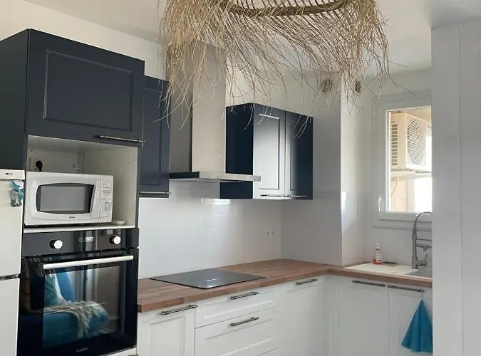 « le Bellevue » By P&t *